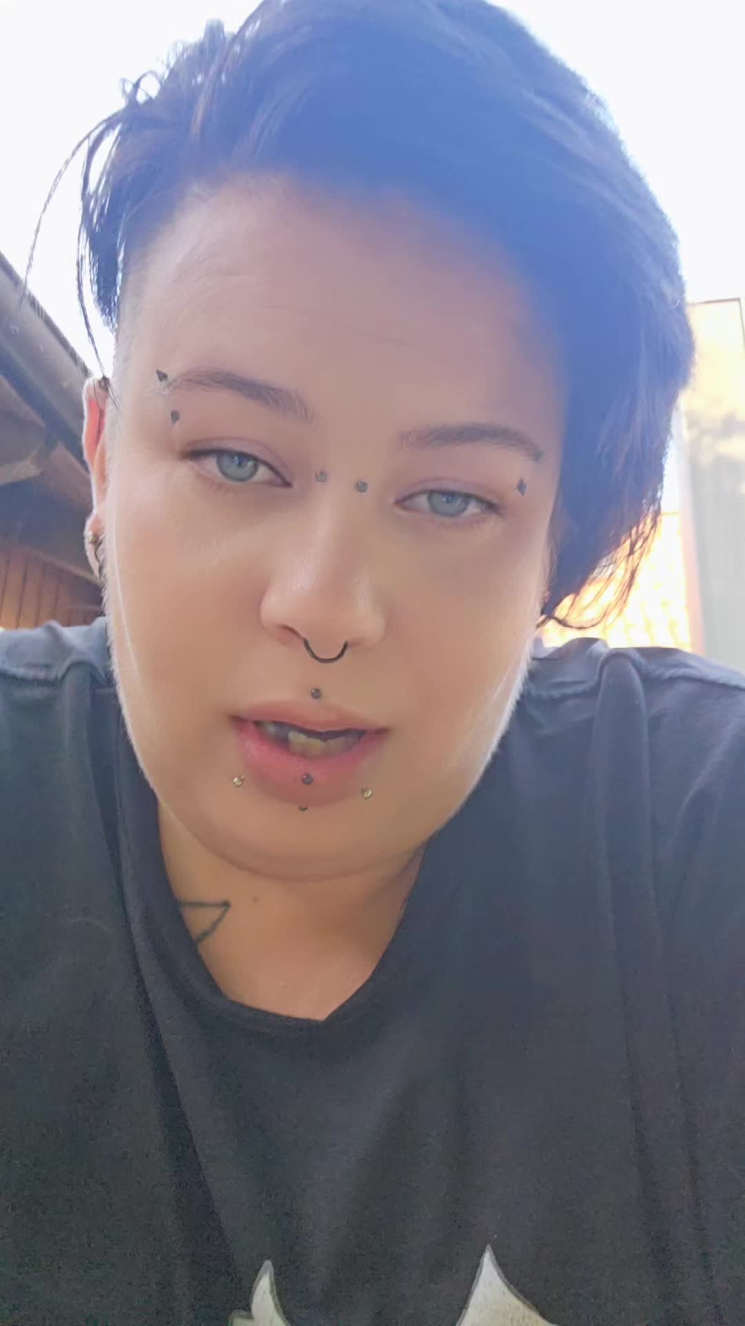 @XxDevilDivaxX