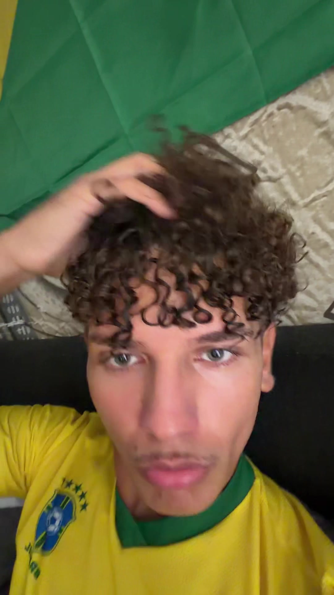 @JJ