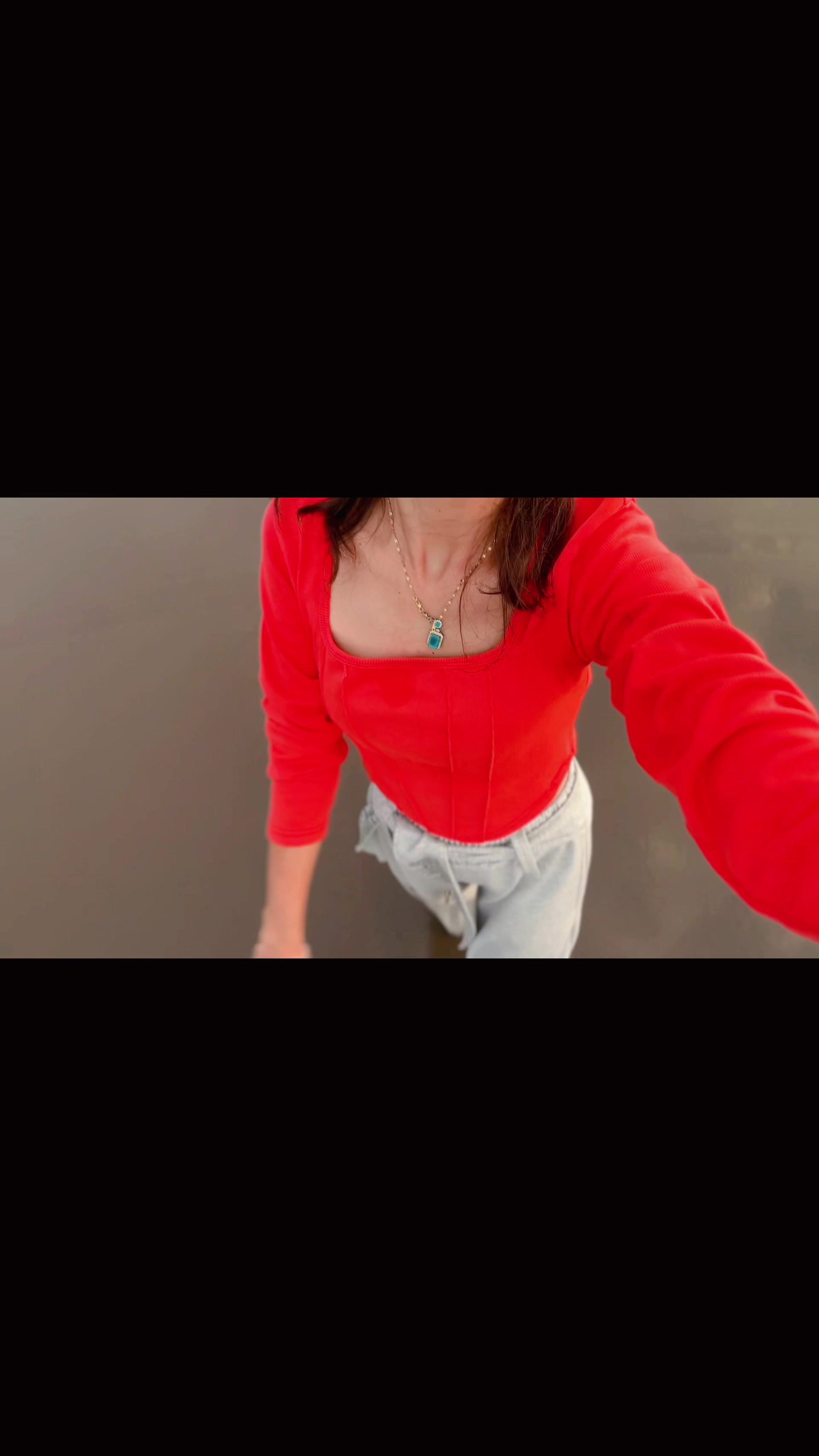 @ऋतु 🦋🖤