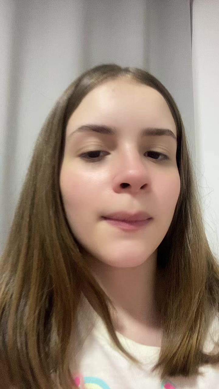 @Isadora