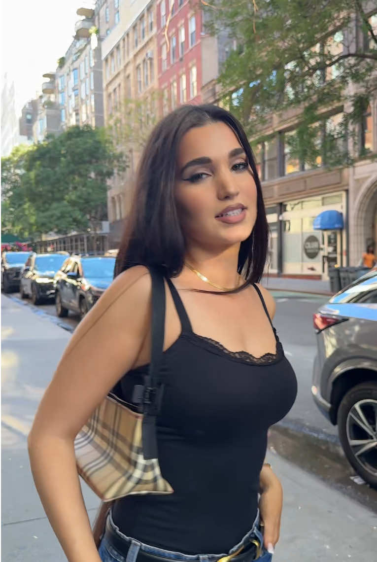 @Bibi