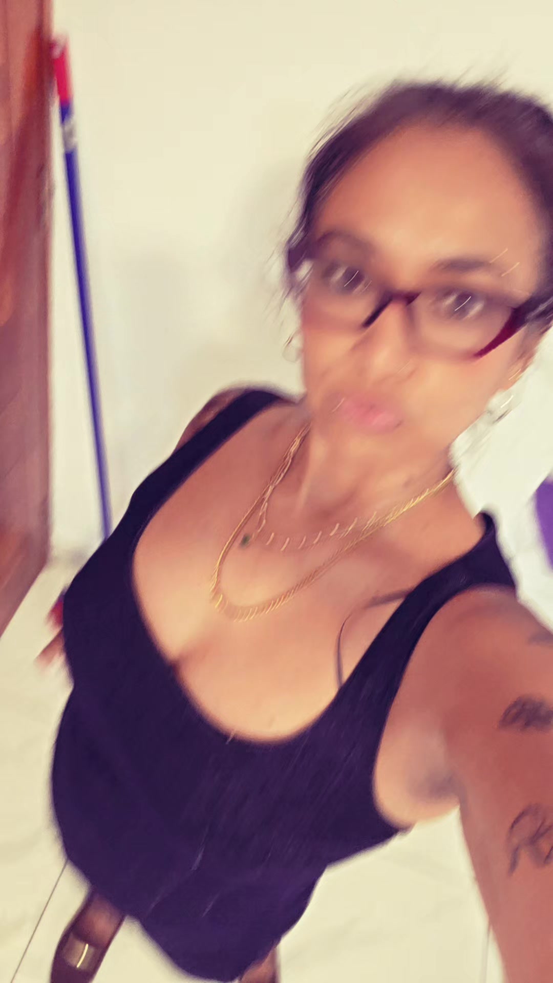 @Isabella