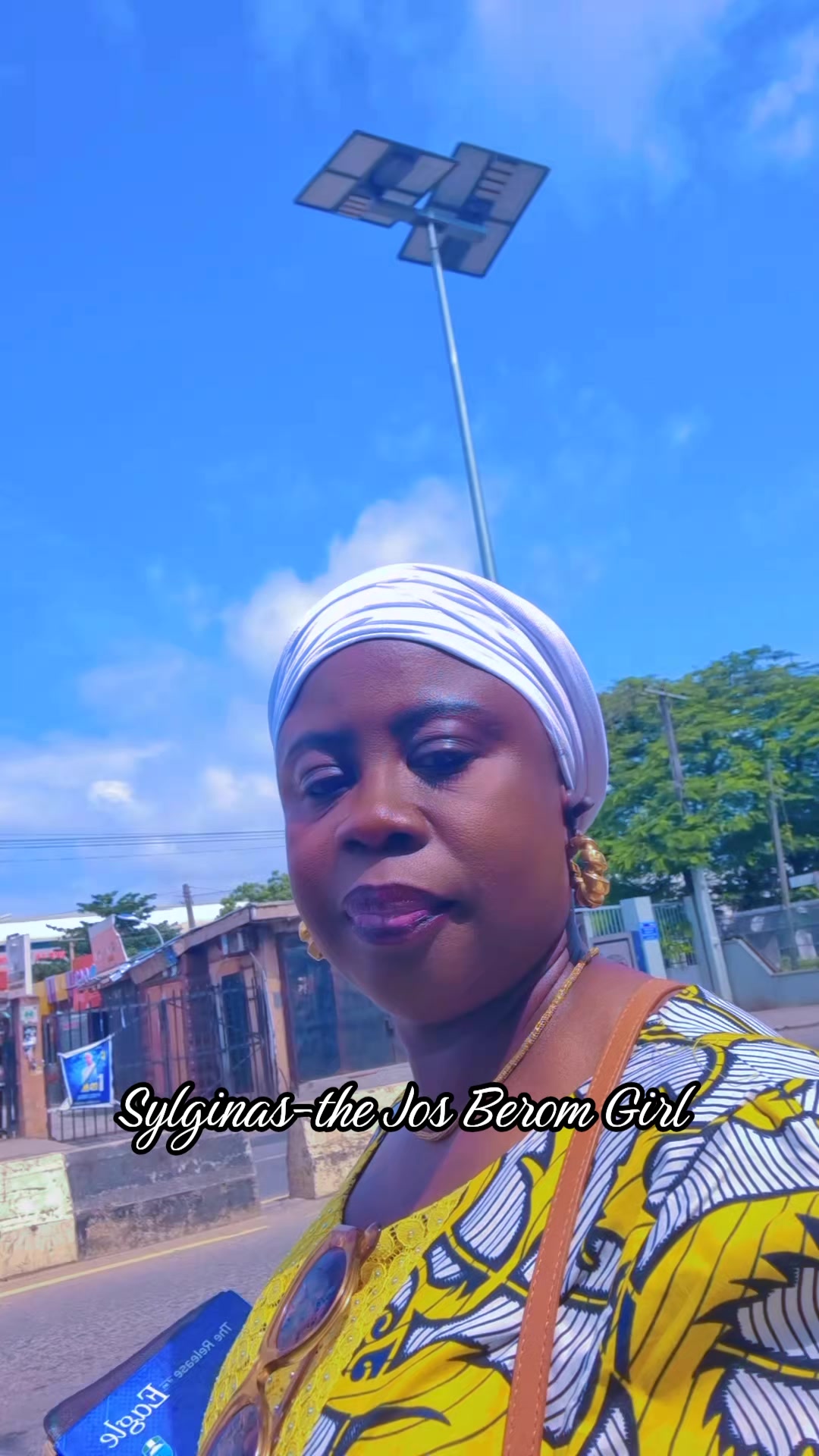 @SYLGINAS the Jos Berom Girl