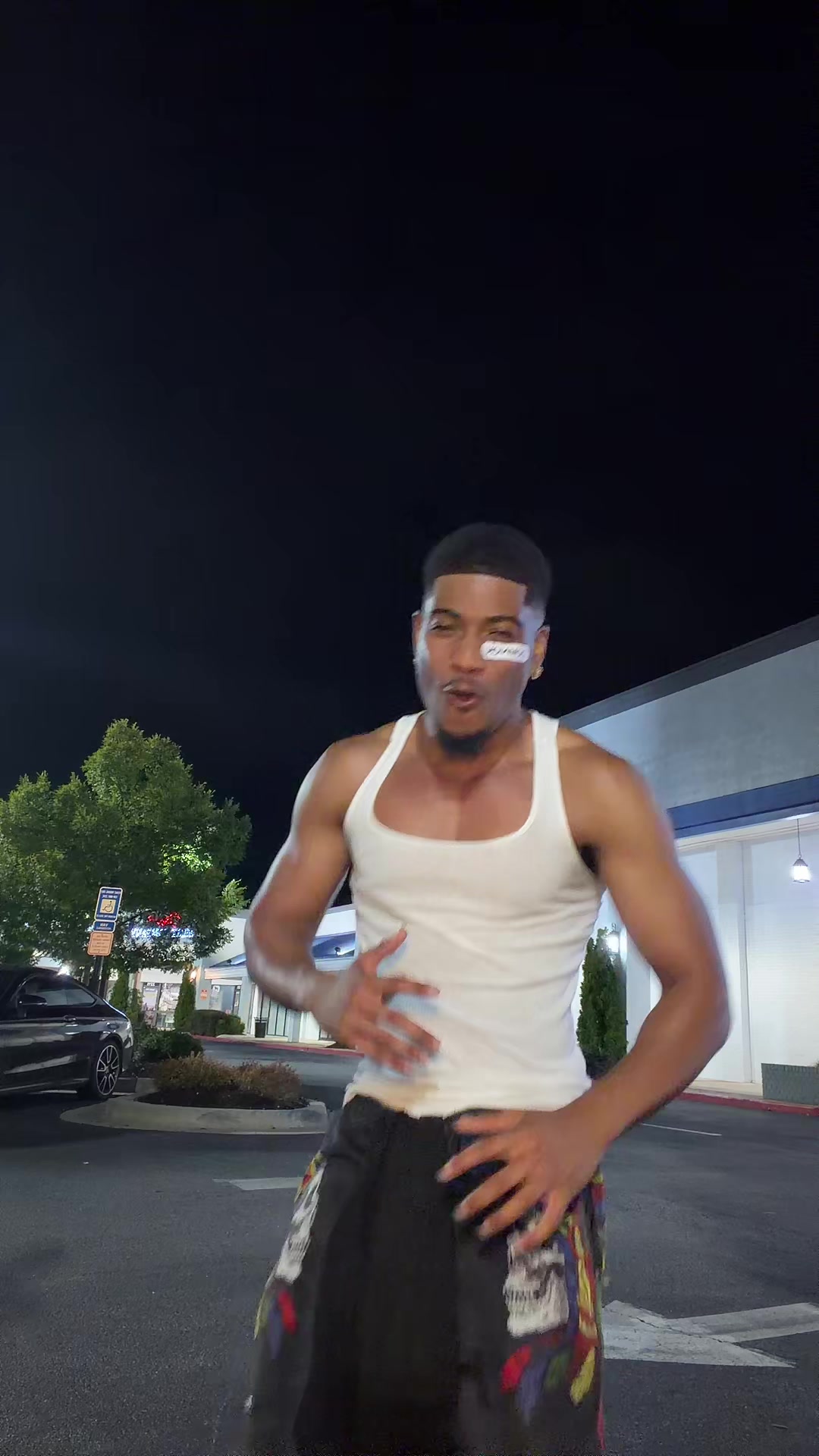 @TRAYMFNBILLS