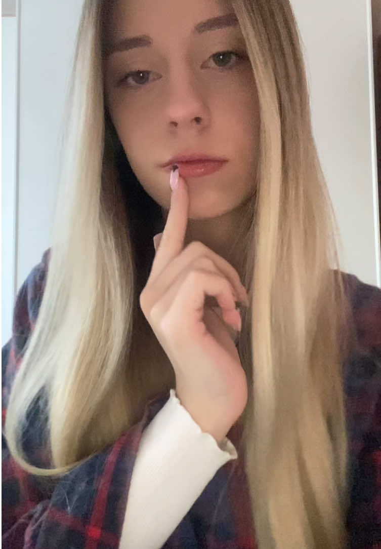 @анастасия