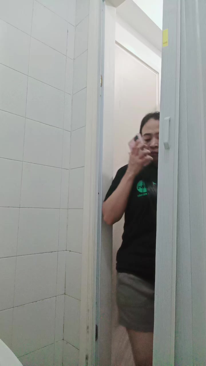 @HanyaUut