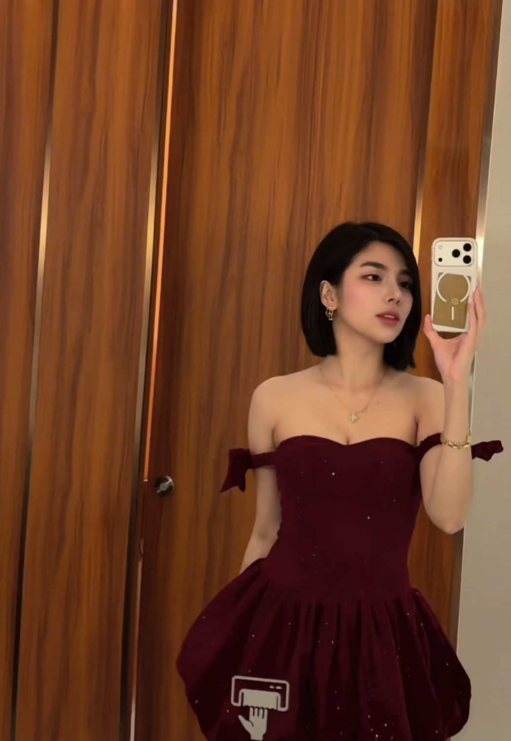 @Elle