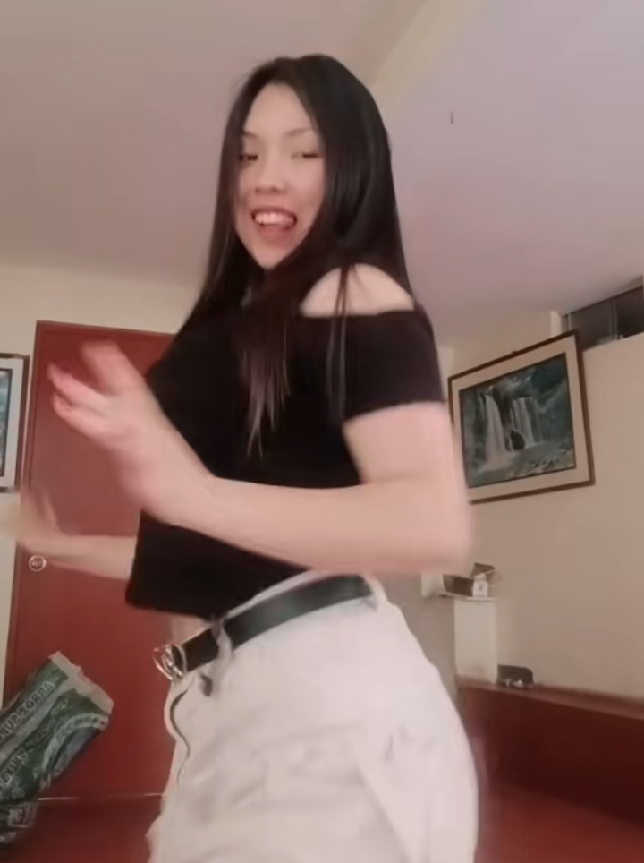 @Yåňëly