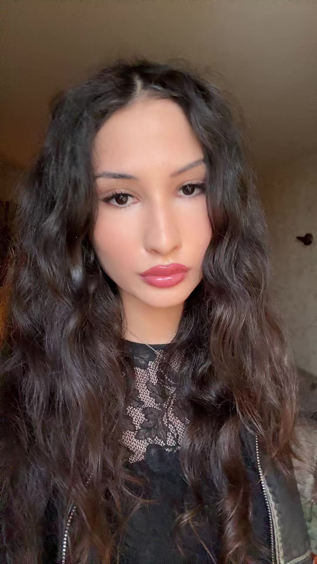 @оттуда