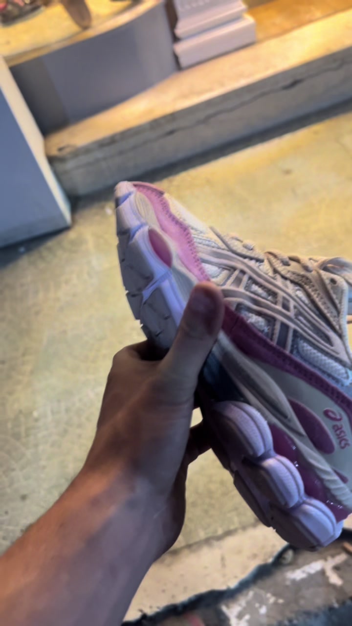 @Sneakers by ghost