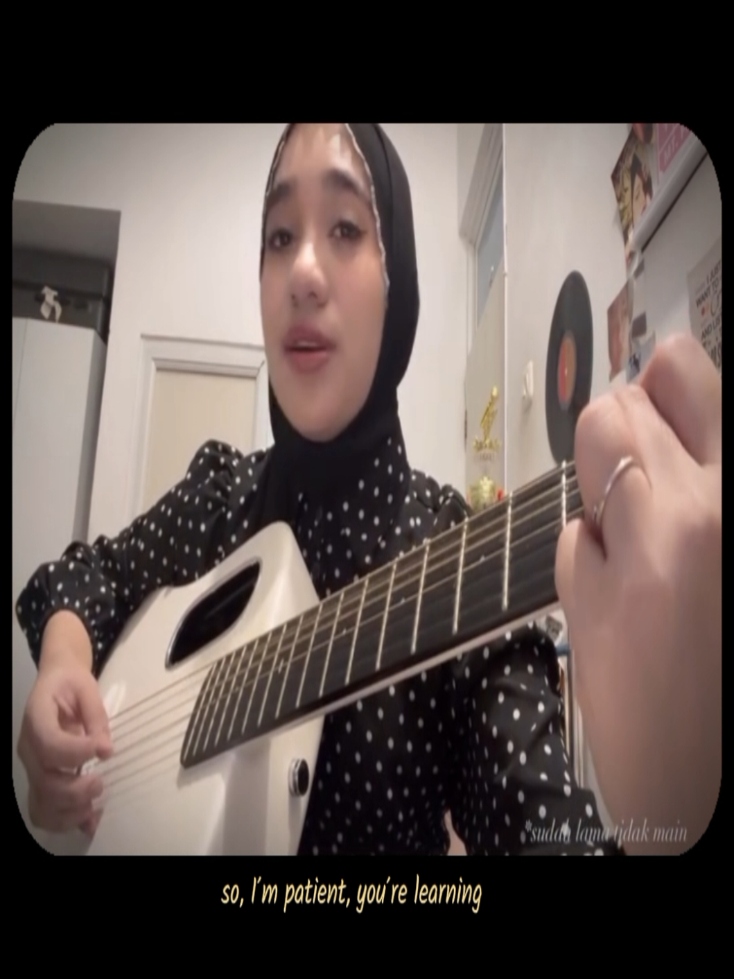 @Inisial F