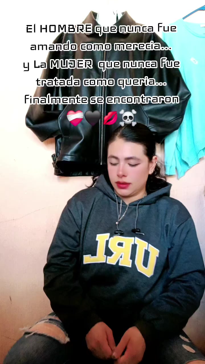 @🐸