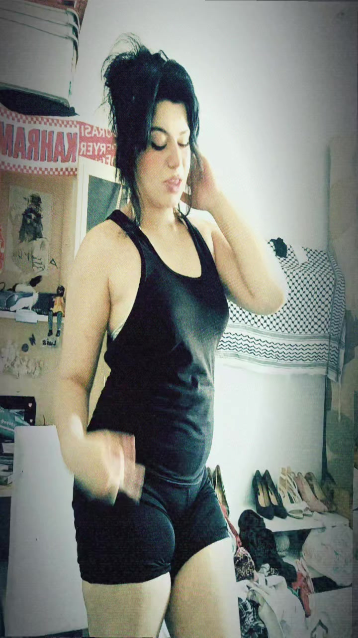 @OtistikLaraa