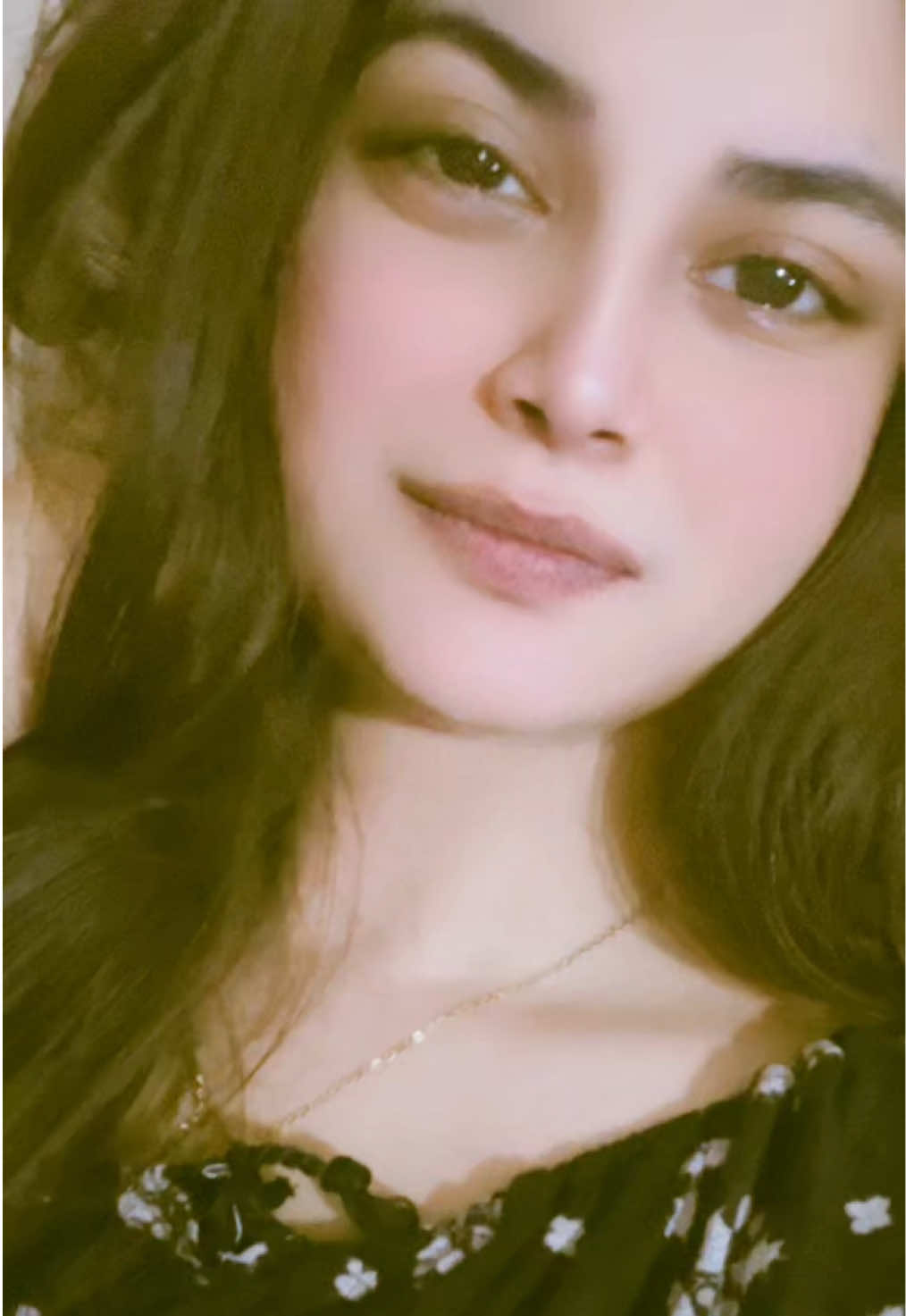 @Emaan🕊️✨