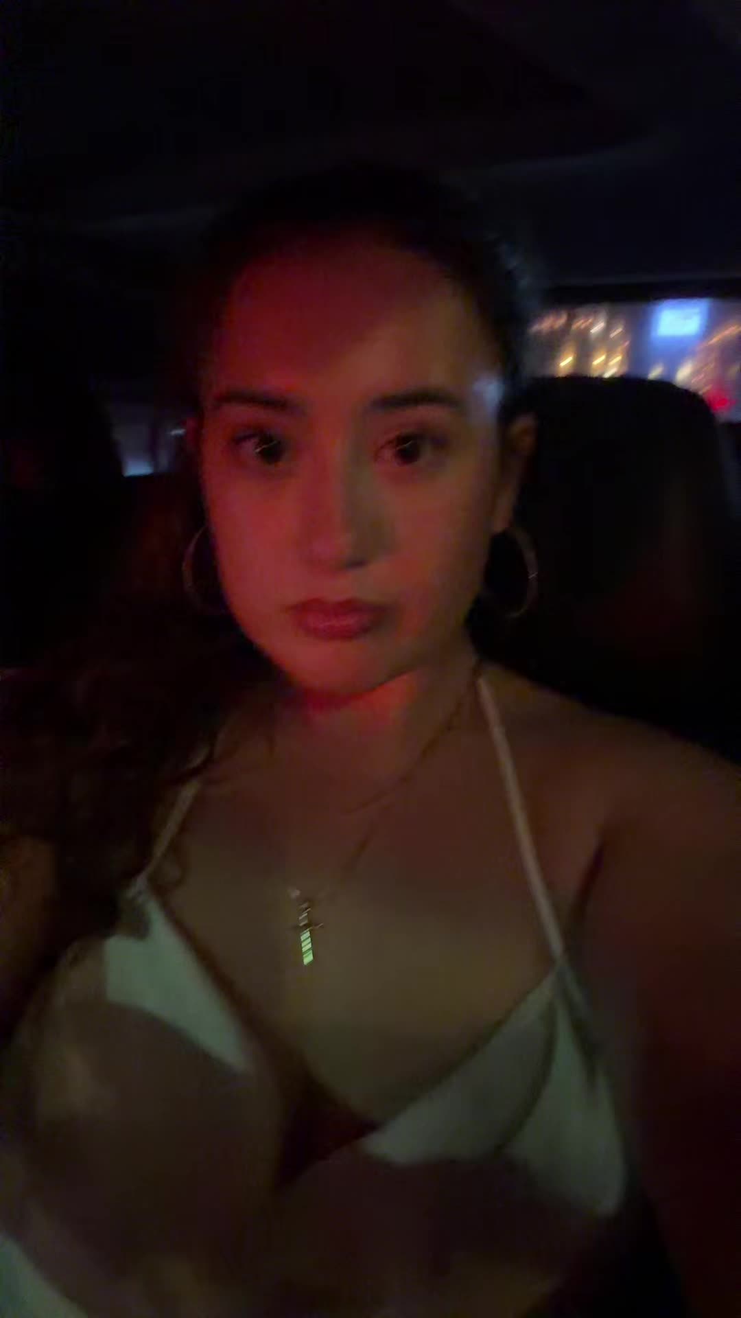 @liv<33