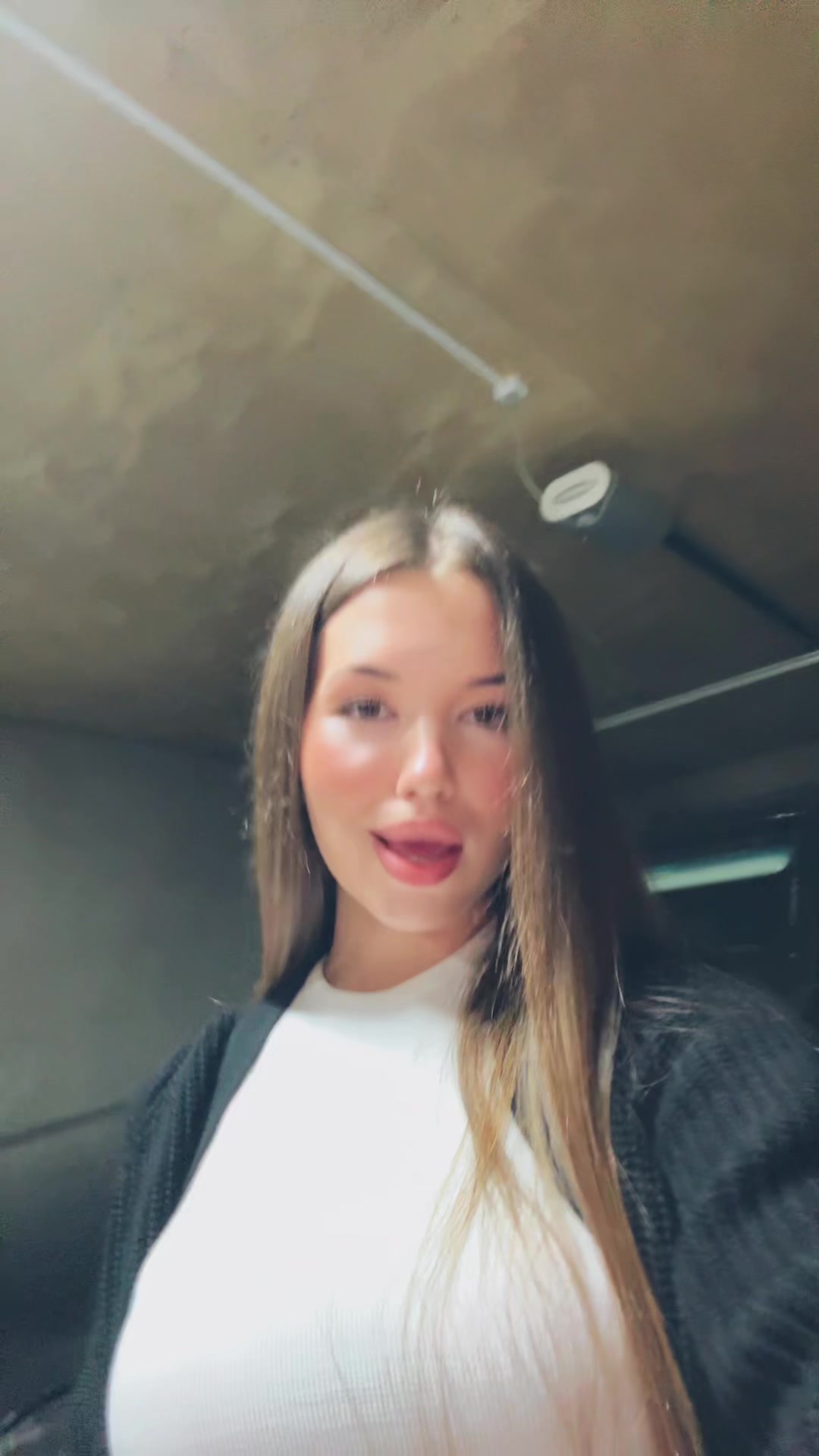 @lantratova08