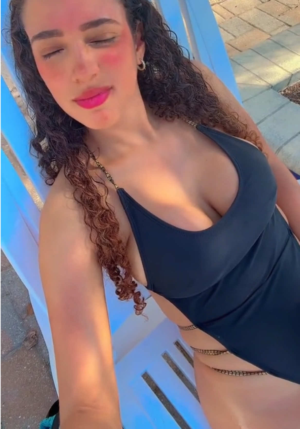 @𝒜𝓁𝓁𝒾𝓈𝓈𝑜𝓃 𝓁𝑒𝑜𝓃👑