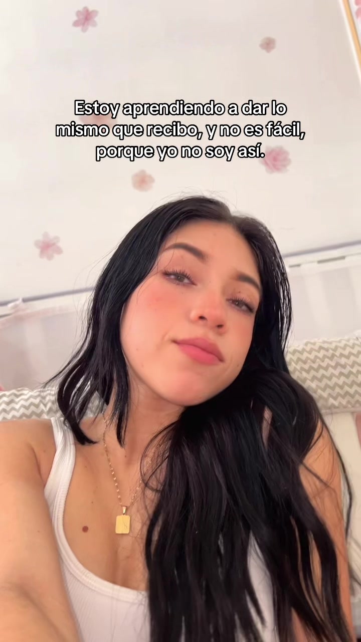 @N A Y 🤍