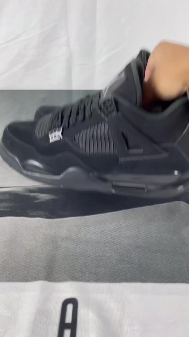@sneakers535