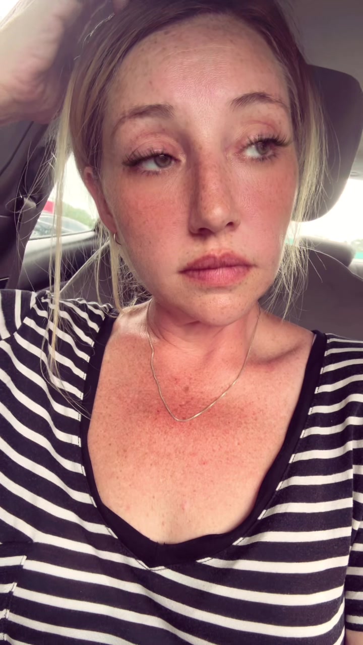 @Julydaises