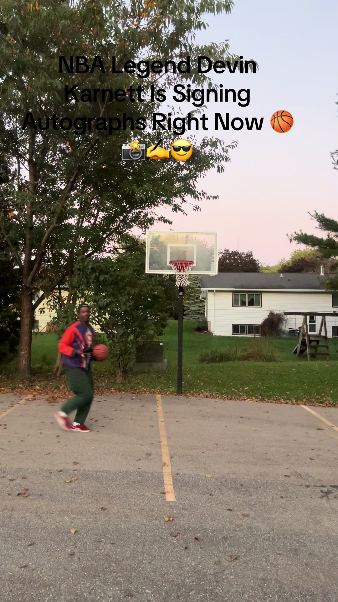 @🏀📸✍️😎