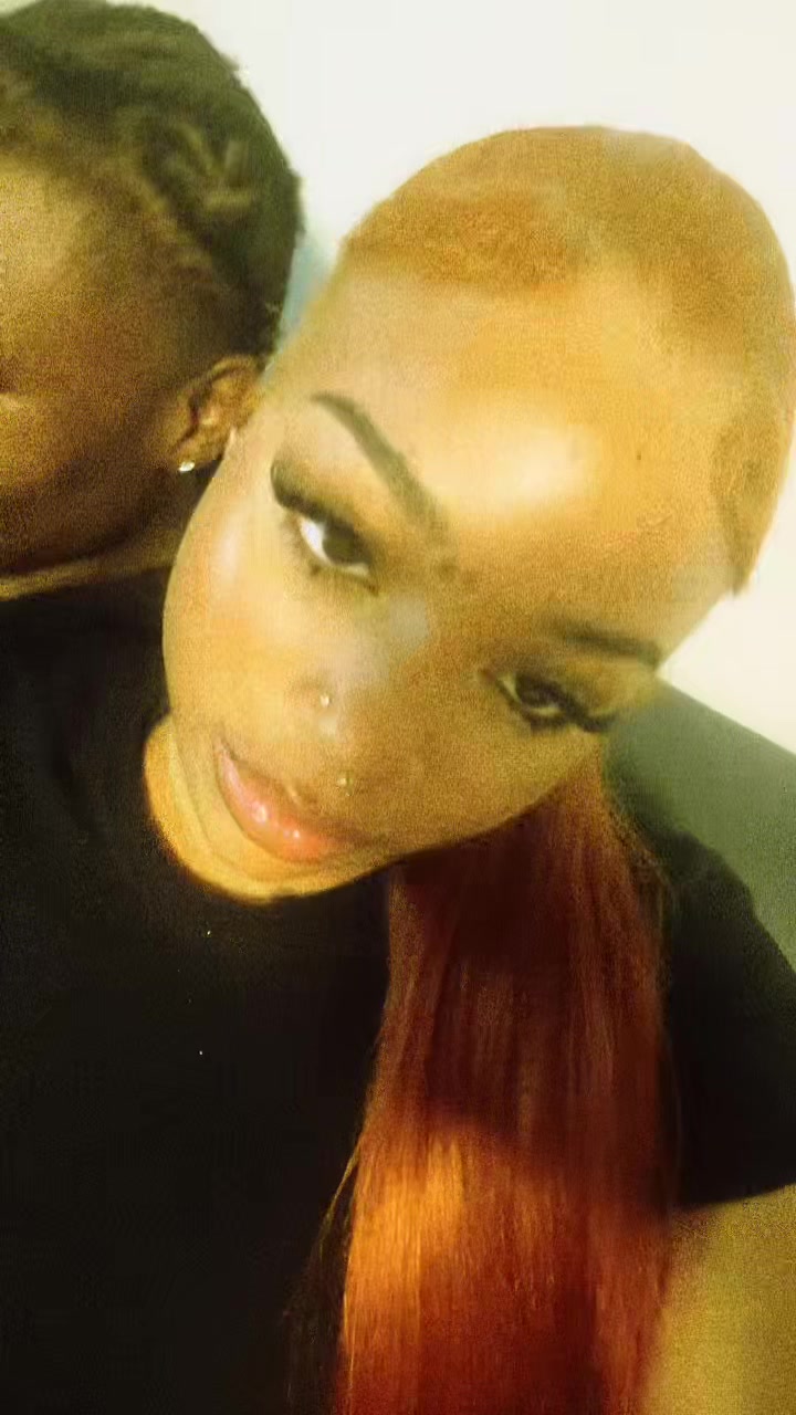 @👩🏽&zwj;🦰