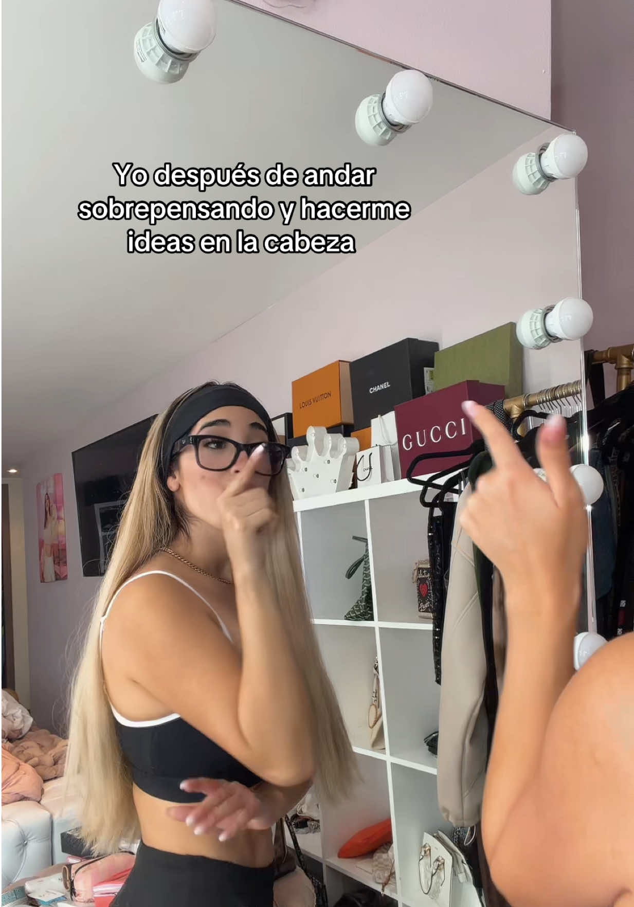 @QueenBuenrostro