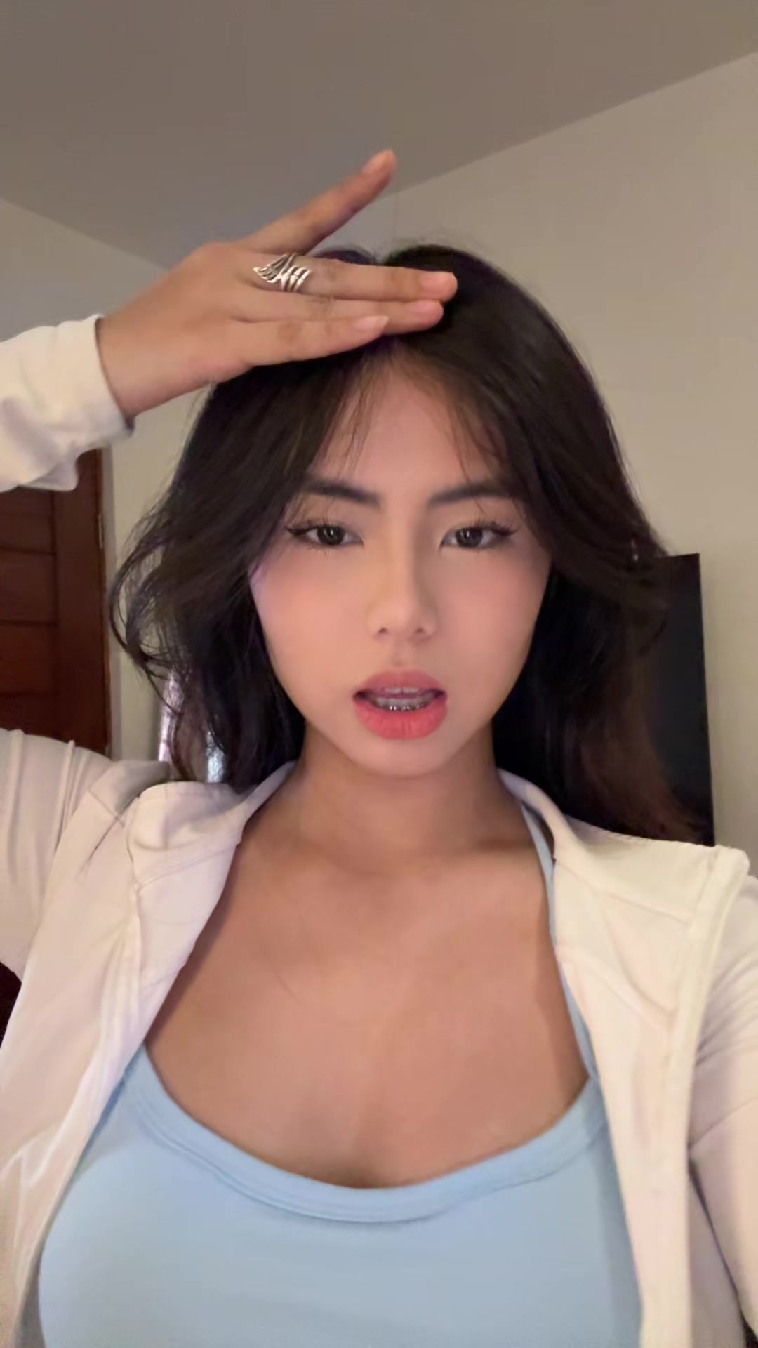 @nicole