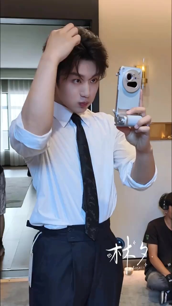 @LIZIJIE_