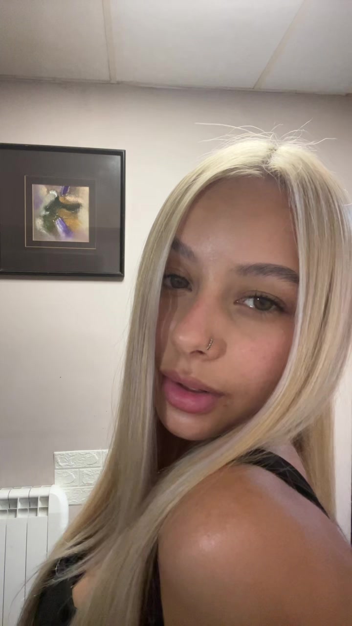 @👸🏼