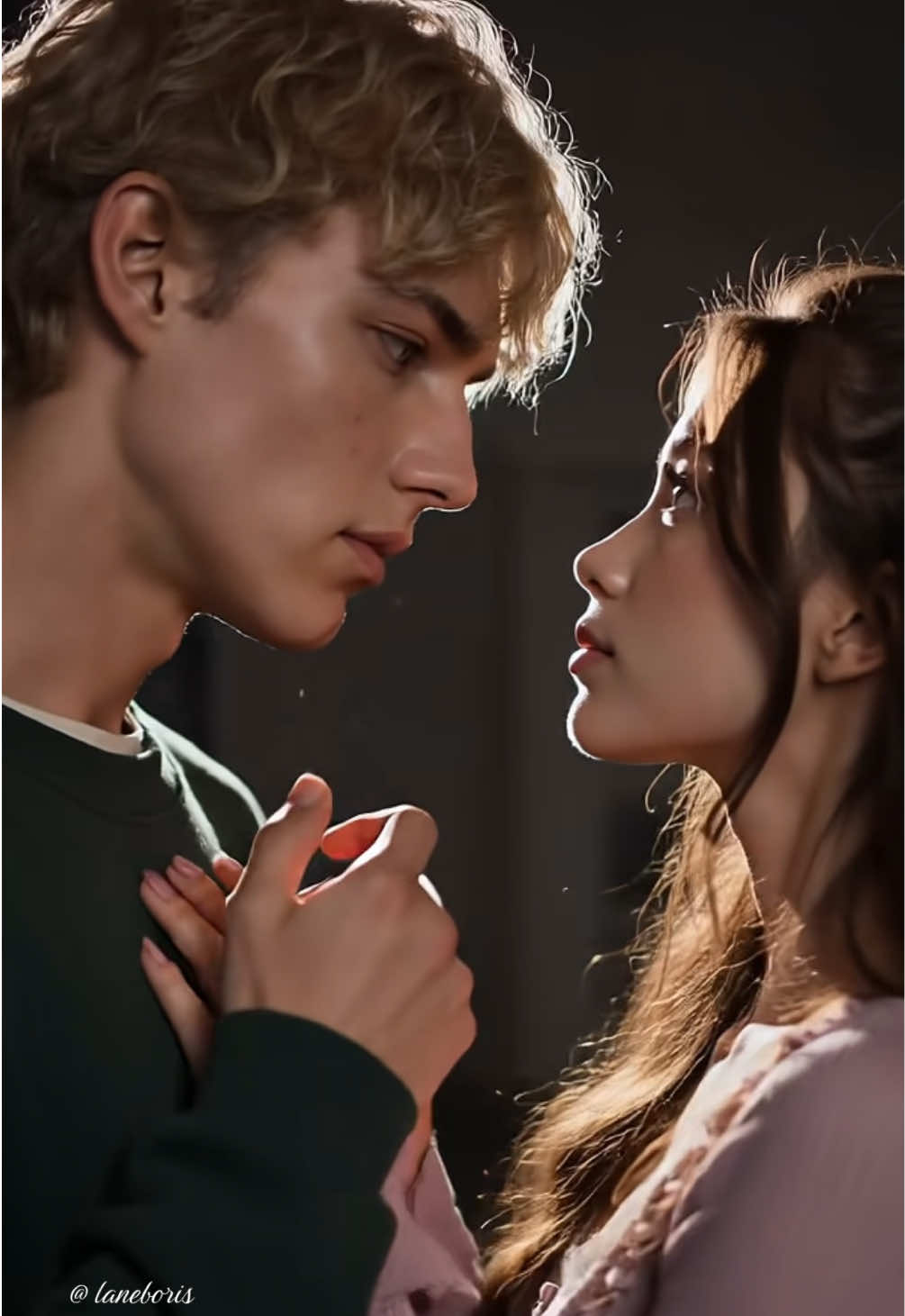 @𝑳𝒂𝒏𝒆𝑩𝒐𝒓𝒊𝒔_𝑪𝑹❤️📱