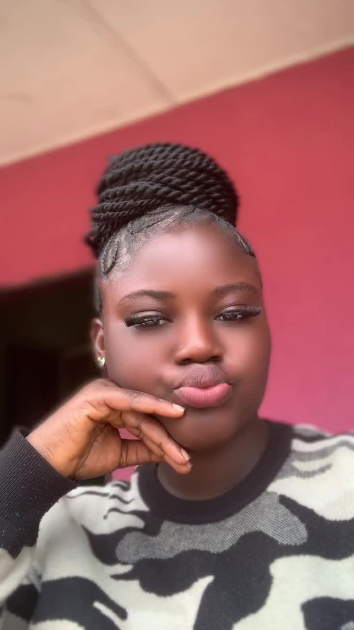 @Oluwatunmise 🤍🦜