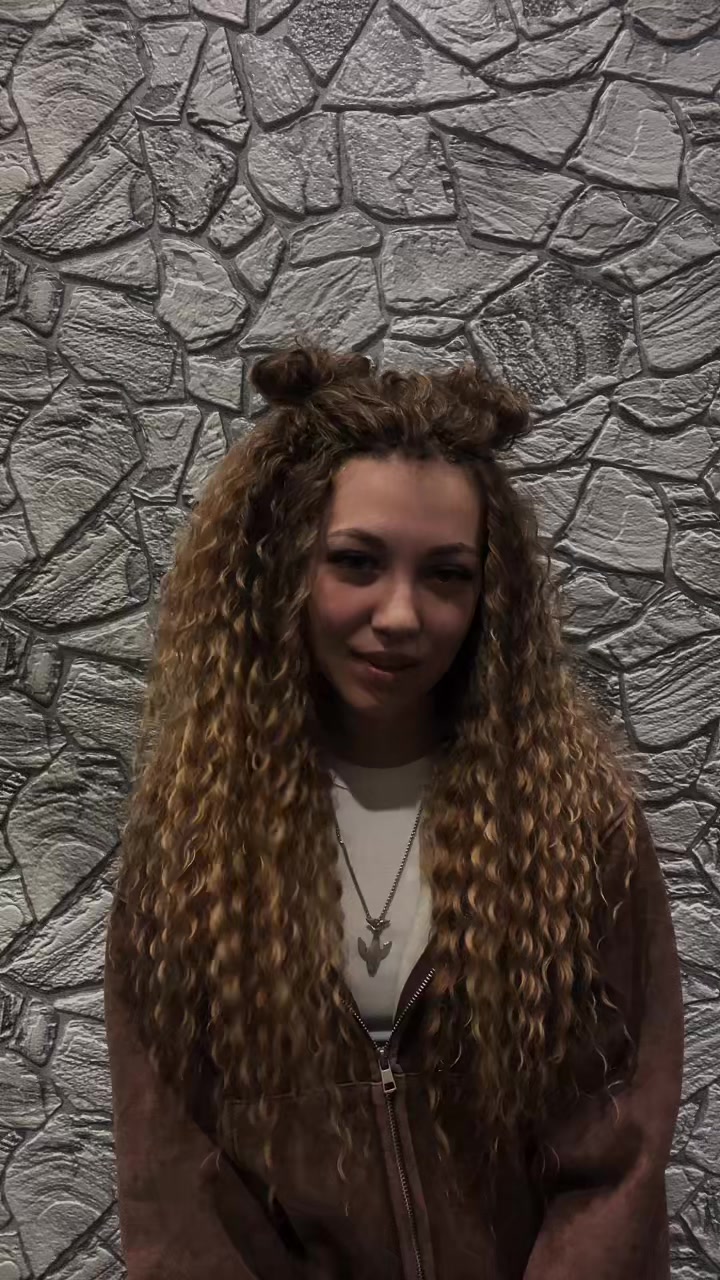 @Лен🆗