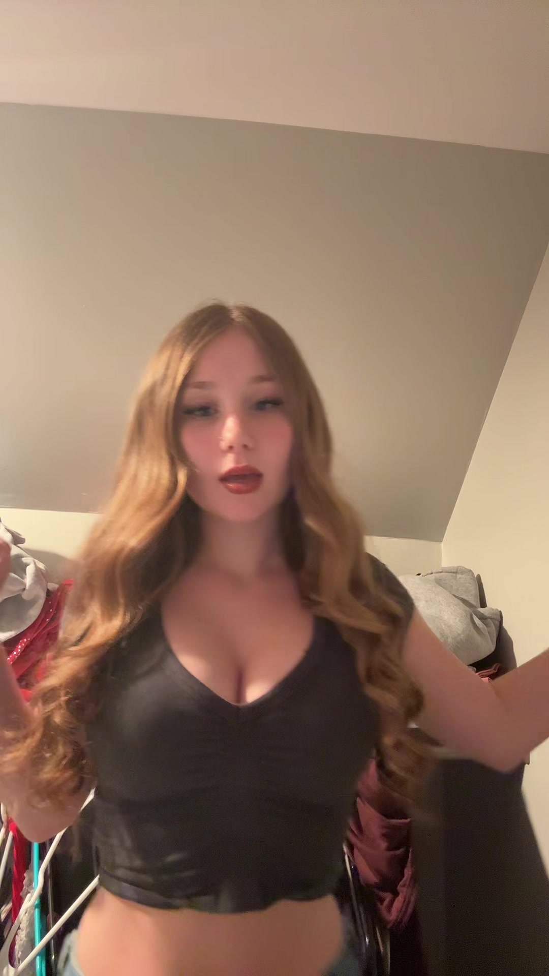@user468423888
