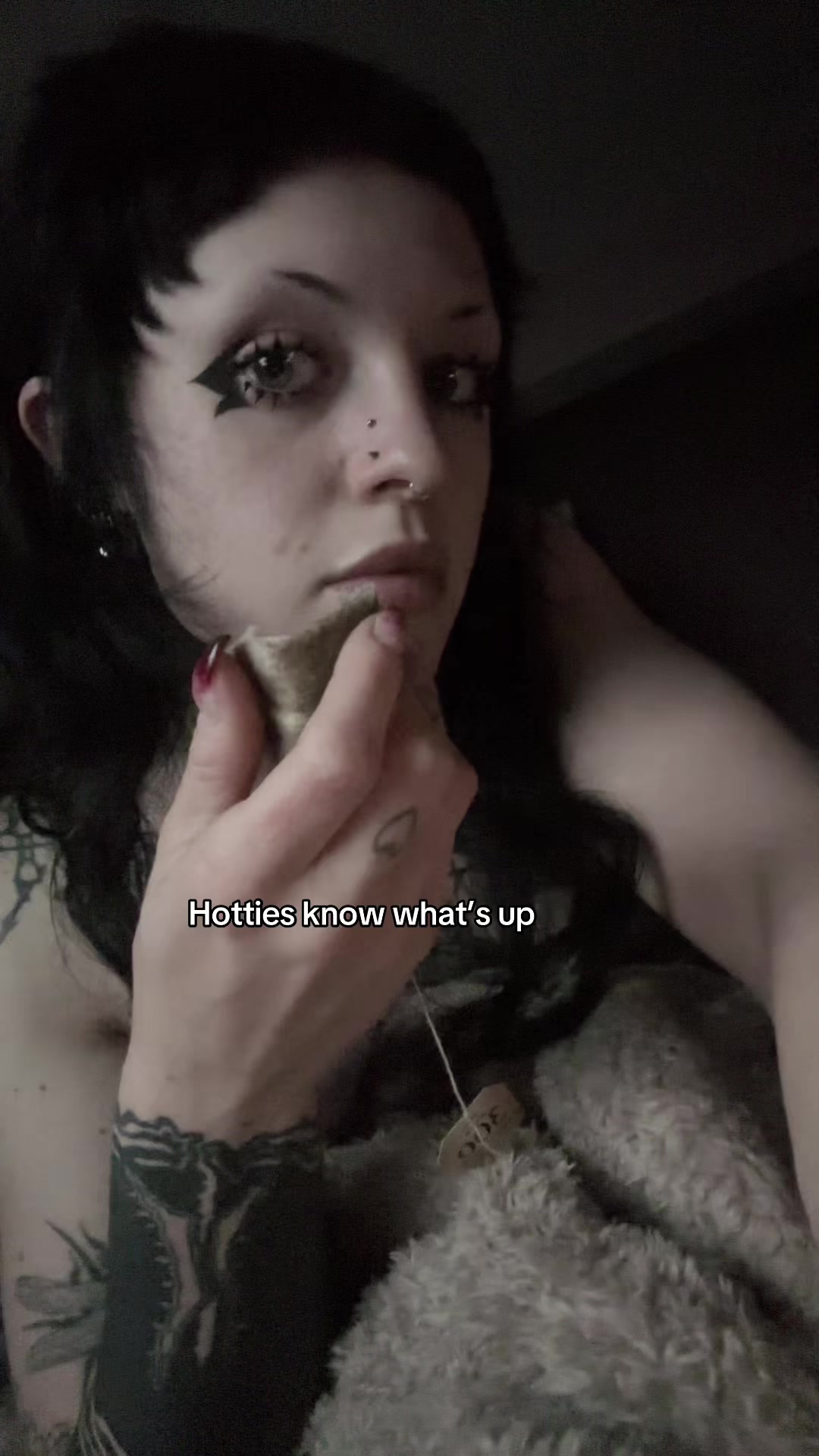 @myh34dhurt5