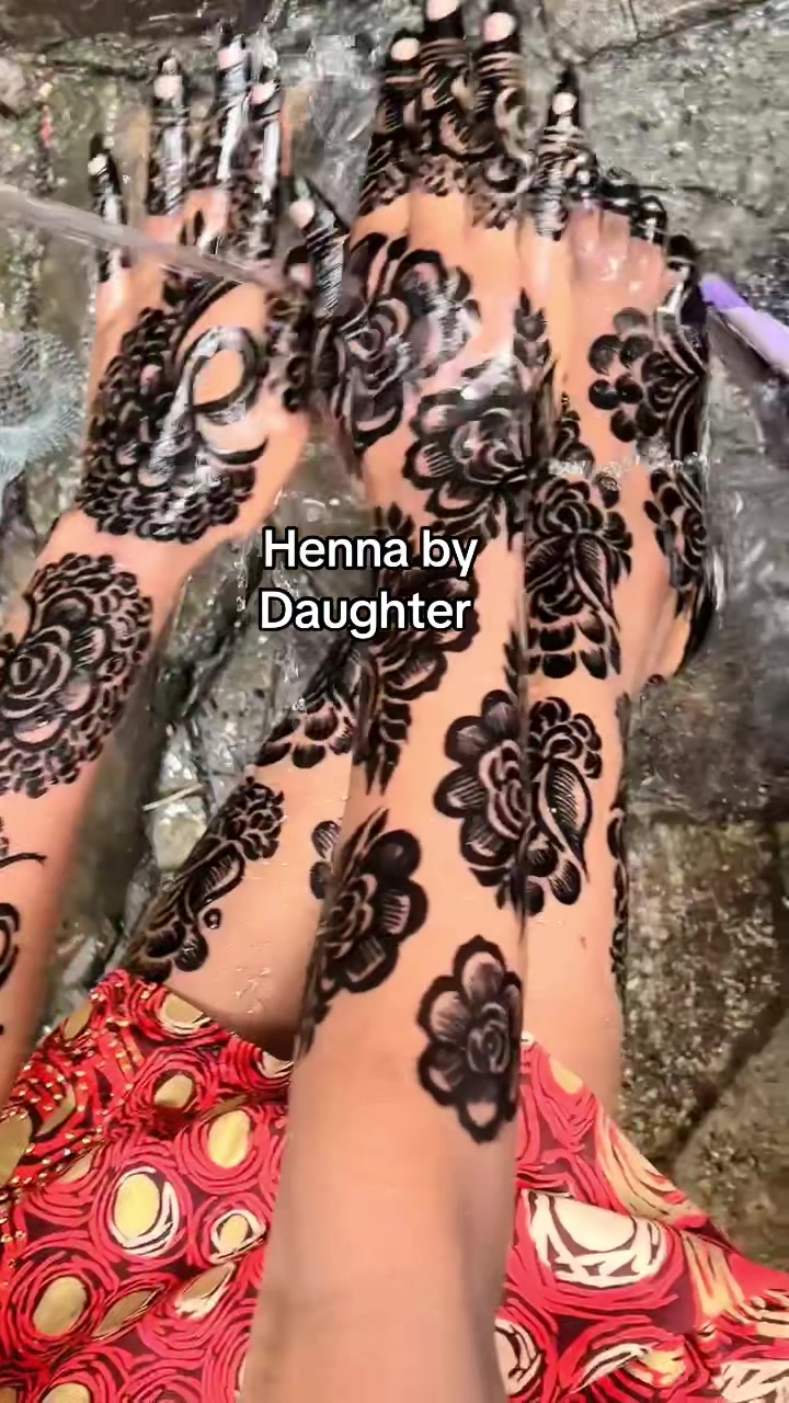 @hennabydaughter2