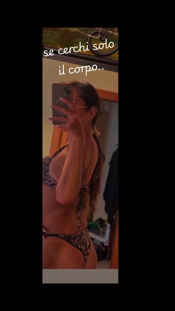 @tizianarebelgirl