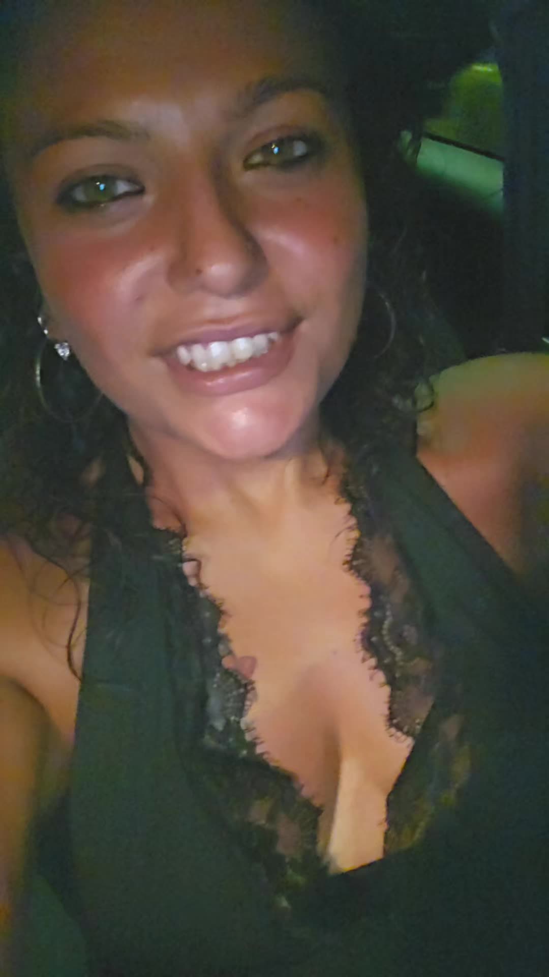 @Valentina 💣💥