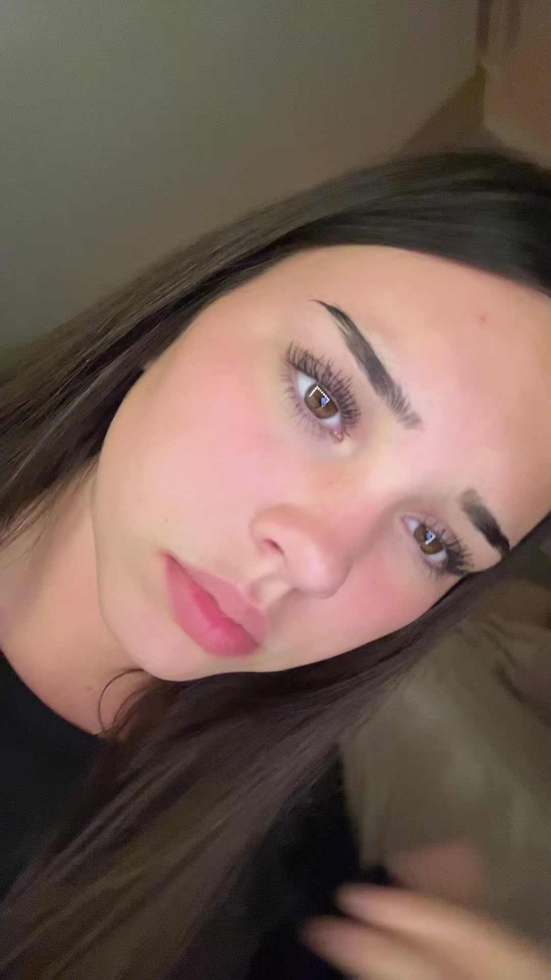 @username1518041010