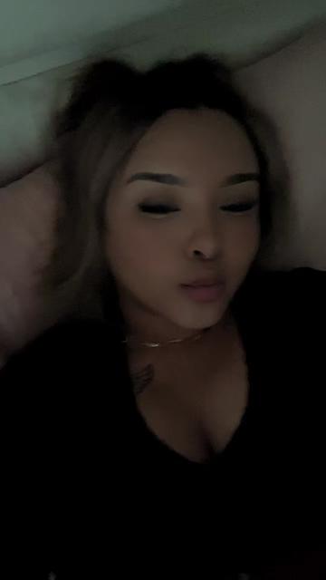 @Nenaa🍒