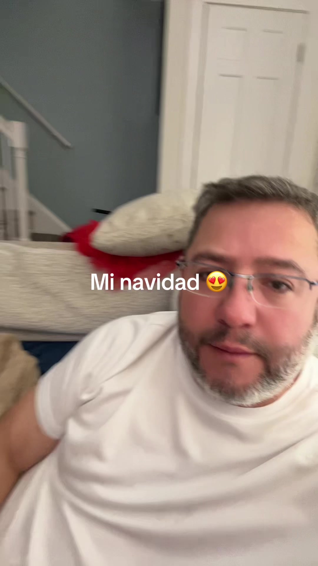 @Luis