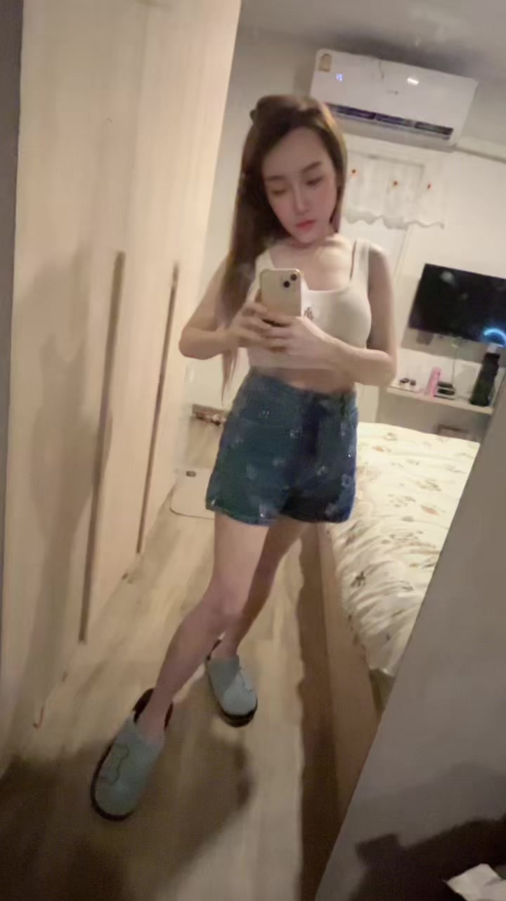 @lynlynn175