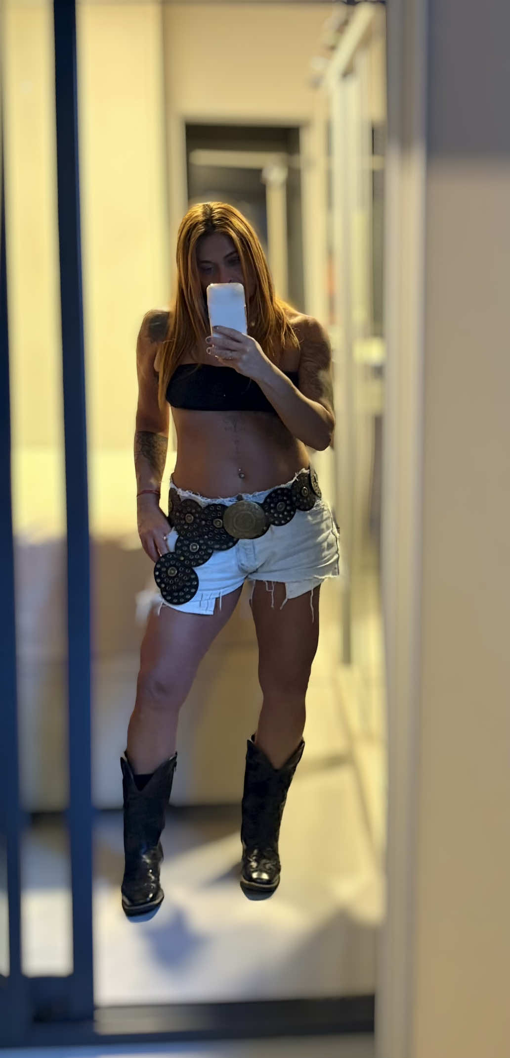 @Andréa Mokdeci