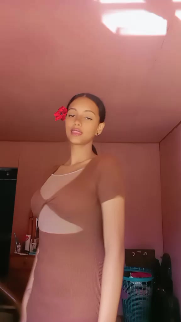 @TINA♥️