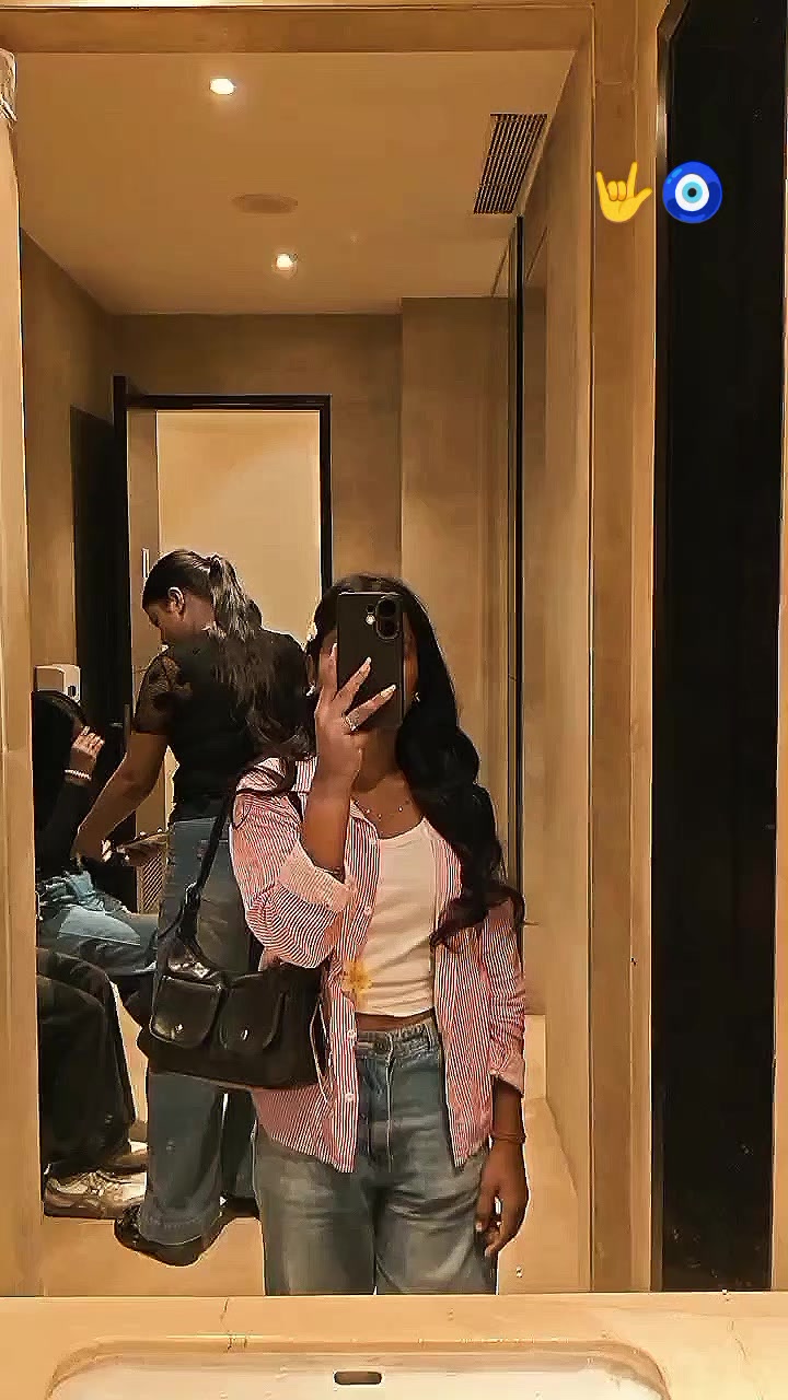 @✨🎀𝑭𝑼𝑪𝑯𝑰 👑🌈