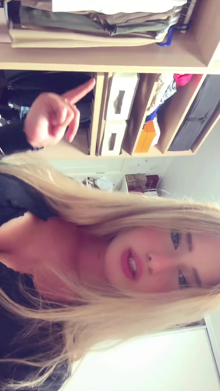 @даша
