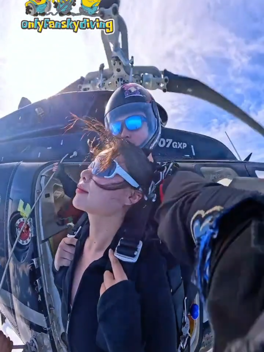 @onlyfanskydiving