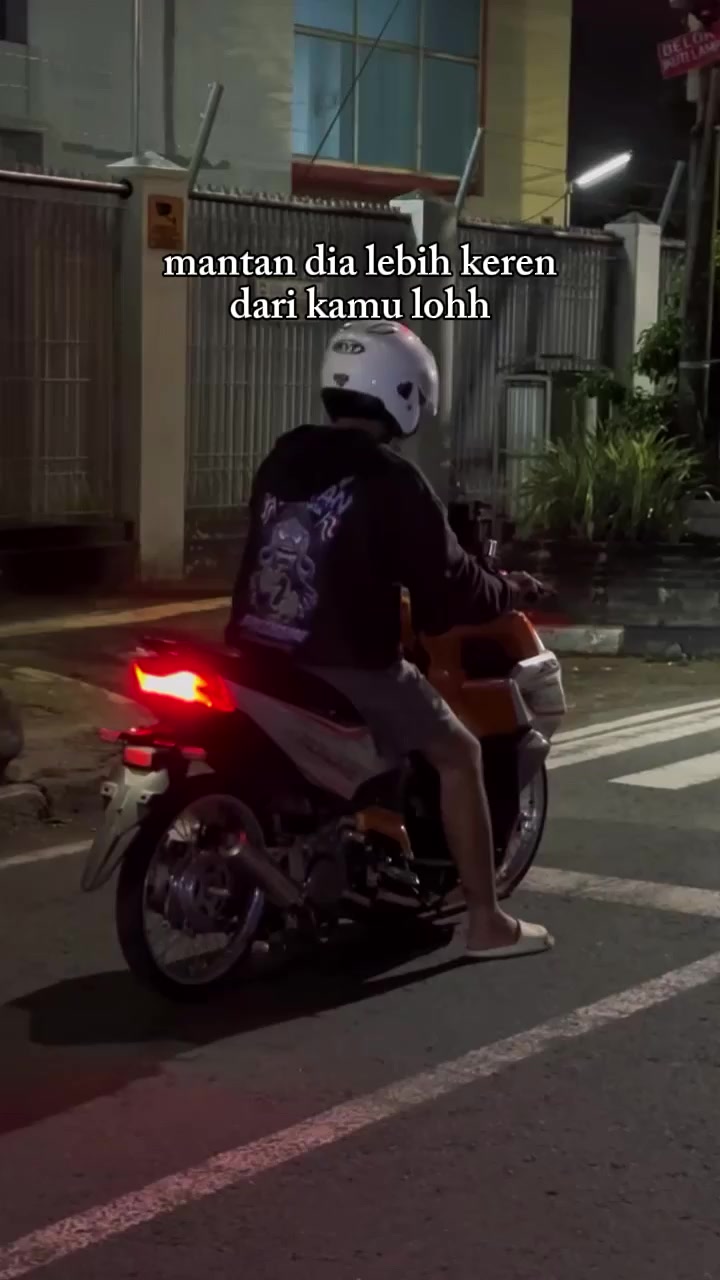 @Pey ๐ฌ๐ฆ