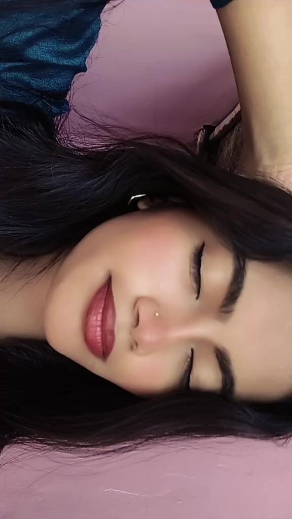 @😍Priya ❤