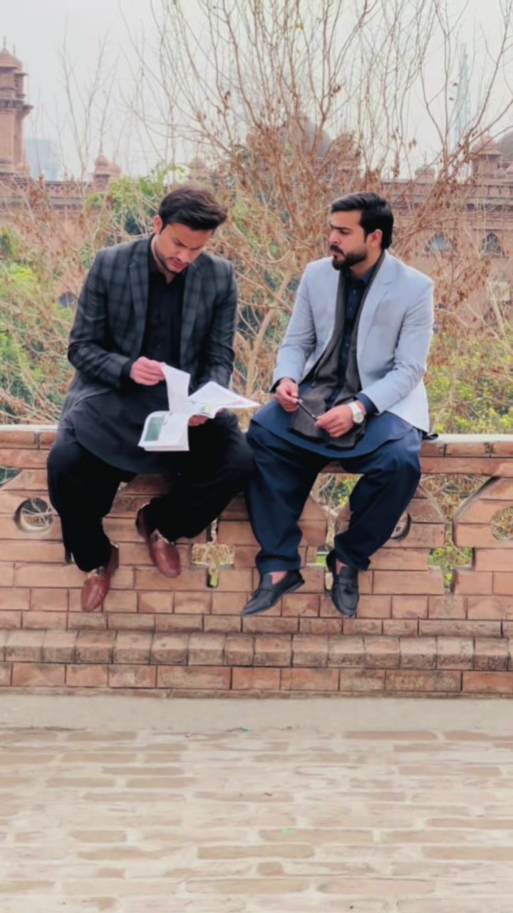 @عزیز خان 🚩